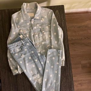 Super cute, Jean polka dot Marc by Marc Jacobs set.